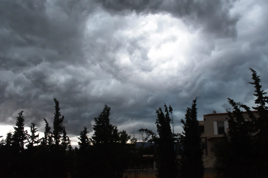 Πότε ξεκινά η κακοκαιρία: Τι θα συμβεί στην Αθήνα