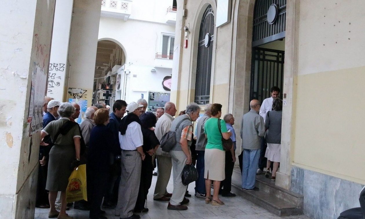 Αναδρομικά: Πότε βγαίνει η απόφαση για 13η σύνταξη και Δώρα